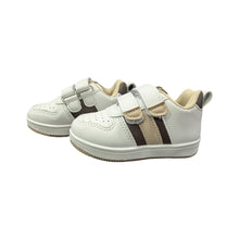 Load image into Gallery viewer, Tiny Tots Brown Sneakers
